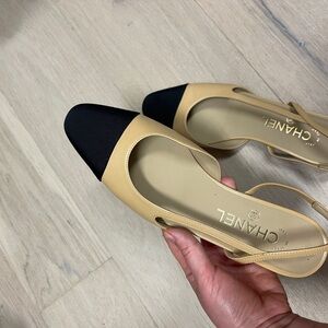 Chanel slingback flats beige